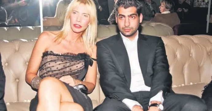 BÜLENT CANKURT Komşuları sayesinde yanmaktan kurtuldu