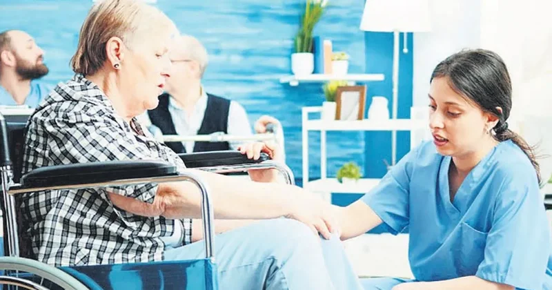 Yaşlılara bakım sigortası geliyor