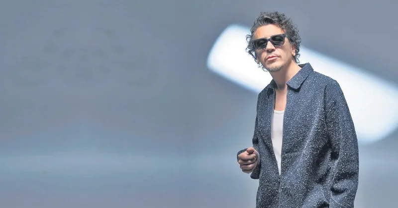 Ersay Üner’den 13 şarkı