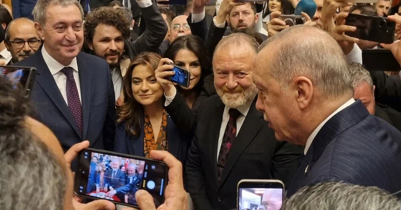 Meclis’te bayram diplomasisi: Cumhurbaşkanı Erdoğan ile DEM Parti heyeti arasında sıcak selamlaşma