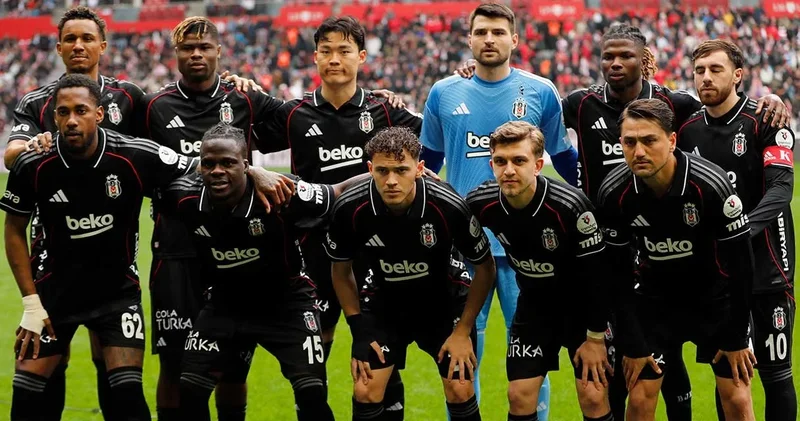 Beşiktaş Alanyaspor: İlk 11 ler