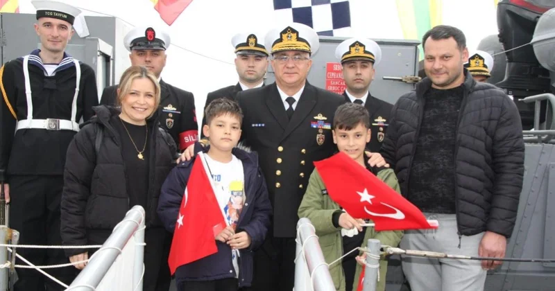 TCG Tayfun hücumbotu ile TCSG 15 Sahil Güvenlik botu ziyarete açıldı