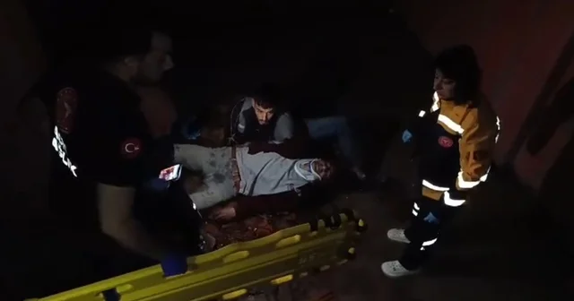 Merdivenlerden yuvarlanan işçi yaralandı Adıyaman Haberleri