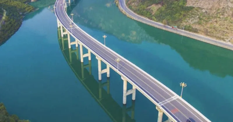 Nehrin ortasına köprü kurdular: Yol 1 saatten 20 dakikaya indi Sözcü Gazetesi