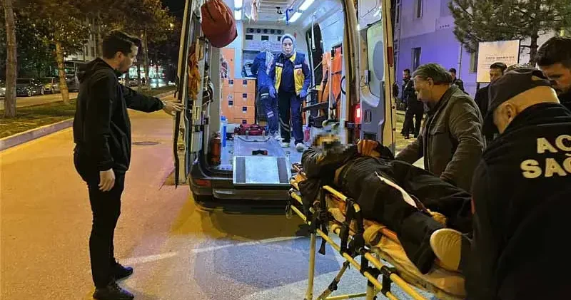 Kütahya da yan bakma kavgası; 2 yaralı