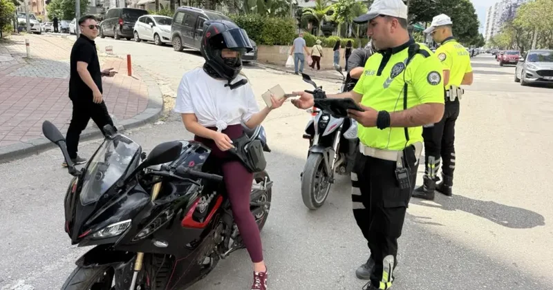 Adana da 274 motosiklet sürücüsüne ceza kesildi