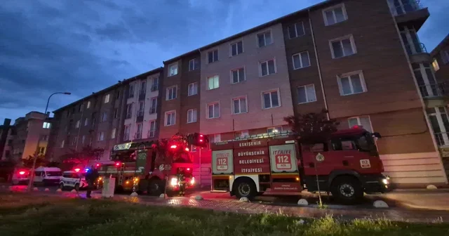 Aspiratör kaynaklı çıkan yangına itfaiye müdahale etti Eskişehir Haberleri