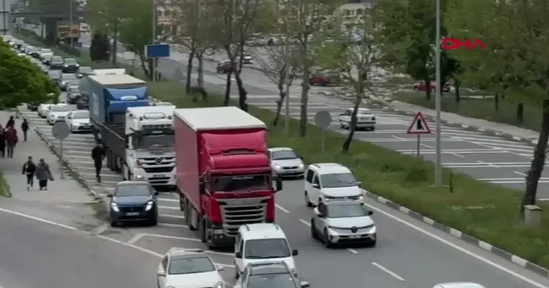 Tatilciler yola düştü! Kütahya trafiğinde bayram yoğunluğu