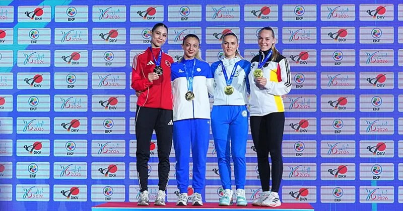 Zümra Rezzan İm den gümüş madalya