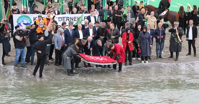 Çerkes Soykırımı ve Sürgünü nün 162 nci yıl dönümünde Samsun da anma yürüyüşü Samsun Haberleri