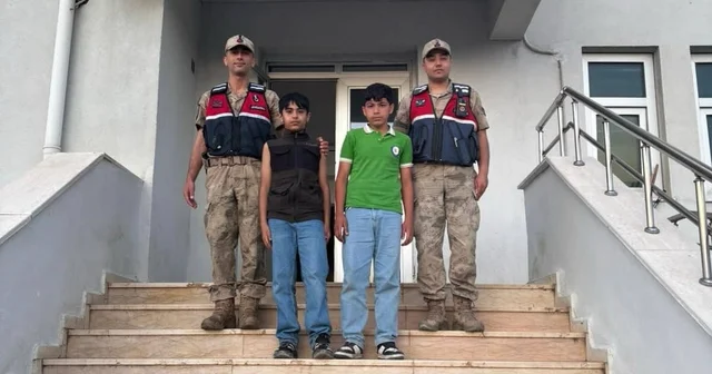Jandarmanın dikkati kayıp çocukları ailelerine kavuşturdu Şanlıurfa Haberleri