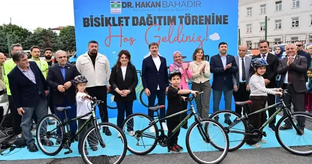 İstanbul haberleri Bahçelievler’de 4 bin 100 çocuğa bisiklet hediye edildi 23 Mayıs 2026