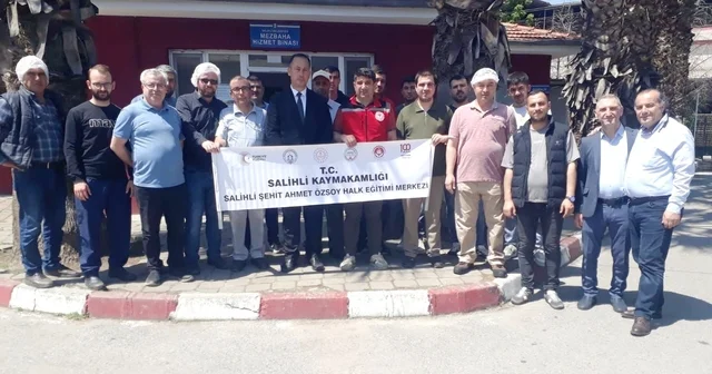 Salihli de kurban kesimini uygulamalı öğrendiler Manisa Haberleri