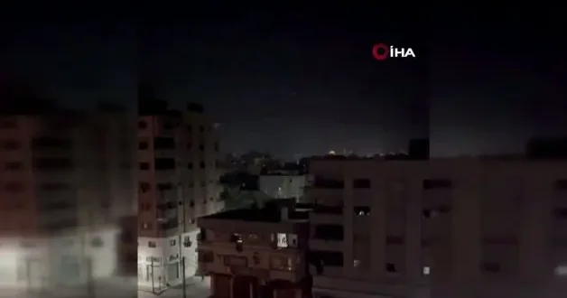 İsrail, Gazze Şeridi nde bir konutu bombaladı