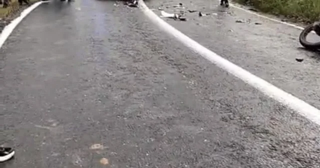 Diyarbakır da otomobil ile motosiklet kafa kafaya çarpıştı: 1 yaralı Diyarbakır Haberleri
