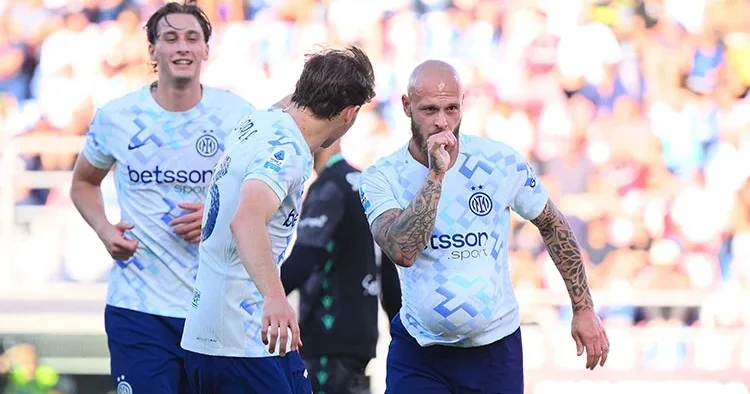 Şampiyon Inter sezonu 1 puanla kapattı!
