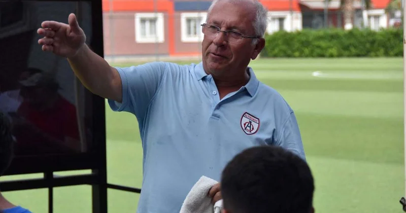 Türk futbolunun önemli kulüplerinden Altınordu devrediliyor