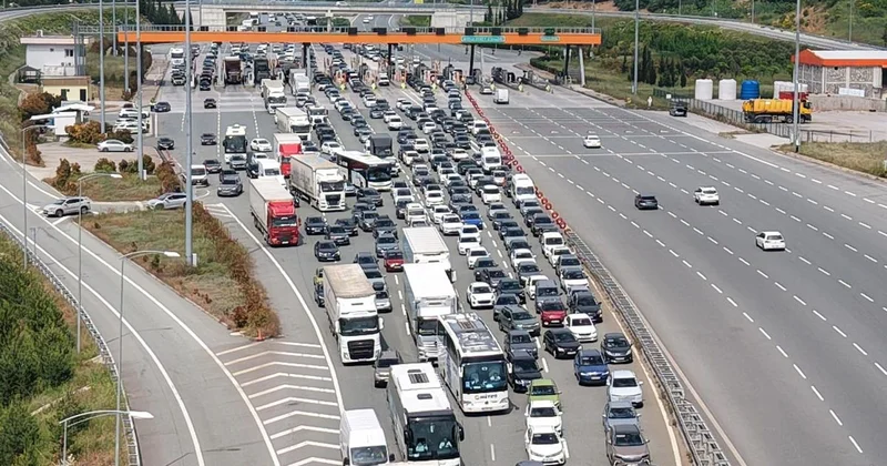 Kurban Bayramı nda Yoğun Trafik