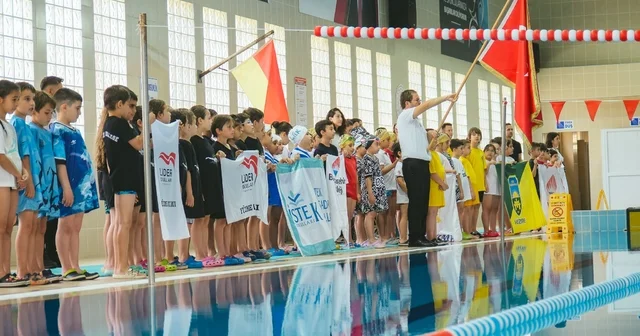 Aydın da Okul Sporları Minikler Yüzme İl Birinciliği başladı Aydın Haberleri