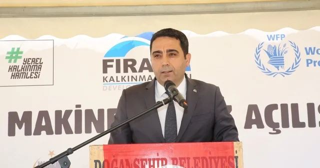 Doğanşehir de buğday üretimine güç katacak ortak tarım makineleri parkı açıldı Malatya Haberleri