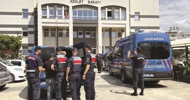 Antalya haberleri Antalya da usulsüz reçete operasyonu: 4 tutuklu 23 Mayıs 2026