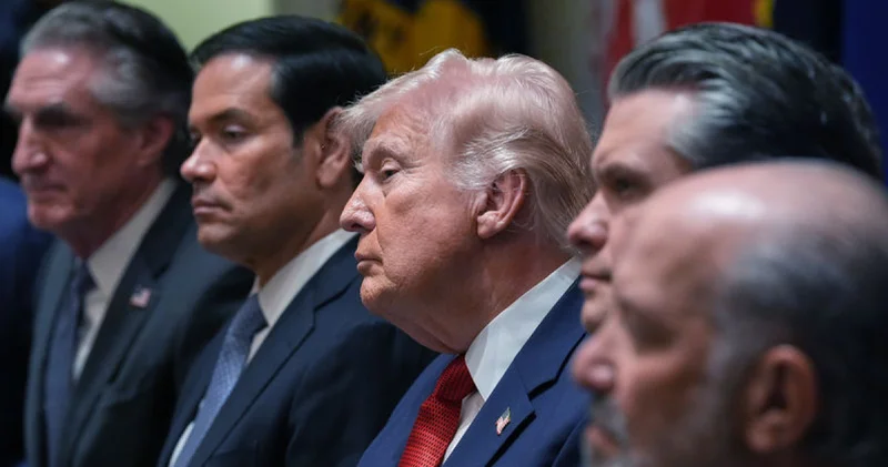 ABD Başkanı Trump ın İran konusunda güvenlik ekibiyle toplantı yaptığı öne sürüldü Dış Haberler