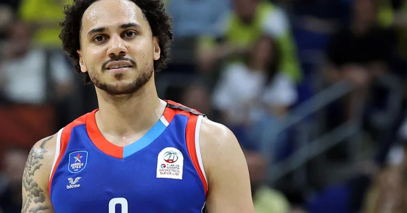 Fenerbahçe Beko, Shane Larkin için devrede