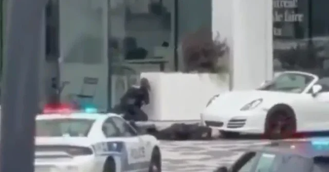 Askeri kamuflaj giyen saldırgan Montreal de terör estirdi: Polis bölgeden uzaklaşan sivili vurdu VİDEO İZLE