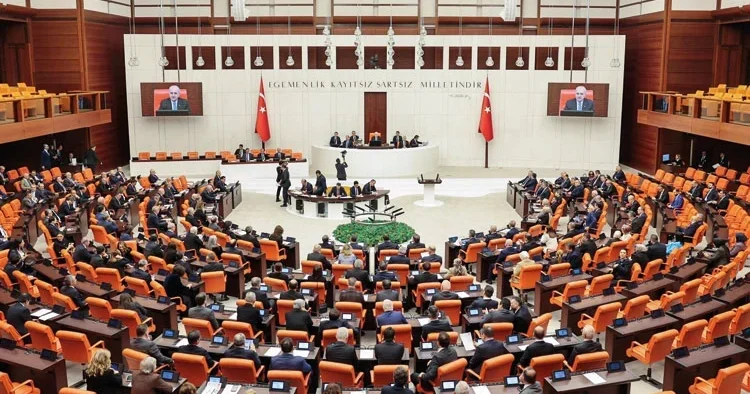 12’nci Yargı Paketi Meclis’te... Duruşmalara 3 ay kriteri