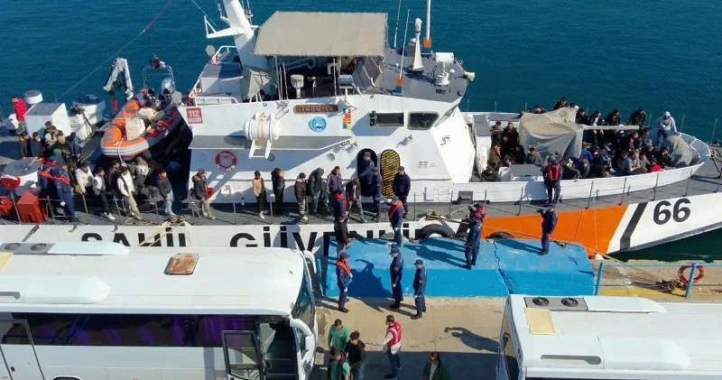 Kırklareli merkezli 4 ilde suç örgütü ve göçmen kaçakçılığı operasyonu: 17 zanlı tutuklandı Kırklareli Haberleri
