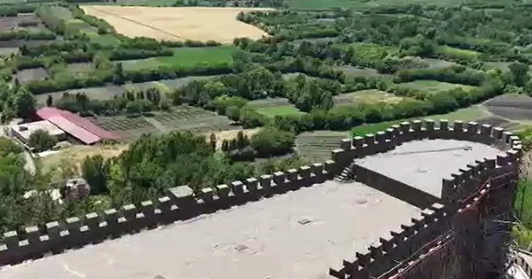 Çiftçilere UNESCO Dünya Mirası Listesi ndeki Hevsel Bahçeleri uyarısı: Lütfen anızı yakmayın