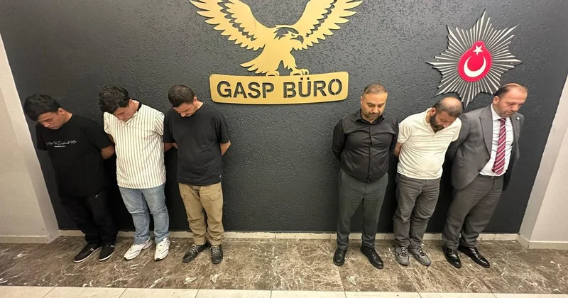 Sen misin AVM denetlemeye kalkan! Emniyet ten ilk fotoğraflar geldi