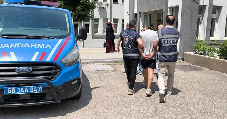 3 şehir arası MİT dolandırıcılığı! 2 şüpheli Sivas ta yakalandı