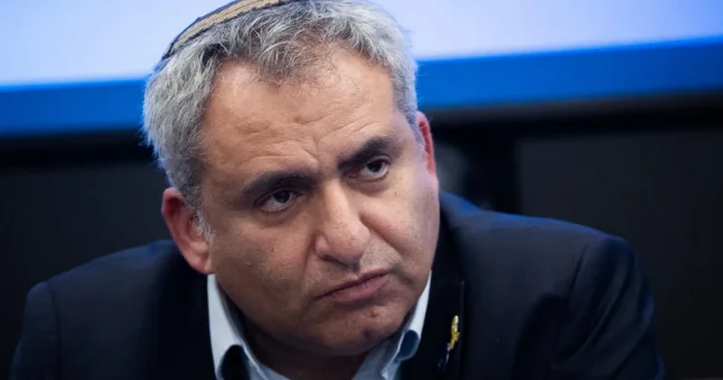 İsrail kabinesinden çarpıcı çıkış: Trump a hayır diyemeyen başbakan olmamalı Ortadoğu Haberleri