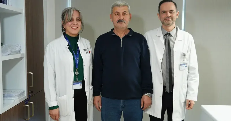 Kalbi 20 kez duran hasta, kalp masajı eşliğinde yapılan anjiyoyla hayata tutundu