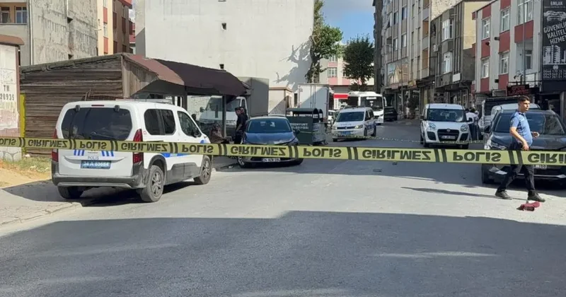 Esenyurt ta kanlı pusu: 2 kişi silahla vuruldu