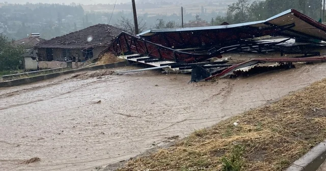 Amasya da şiddetli fırtına ve dolu hasara yol açtı Amasya Haberleri Habertürk Yerel Haberler