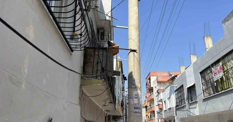 Mersin de Elektrik Çarpması İki Aile Bireyini Vurdu