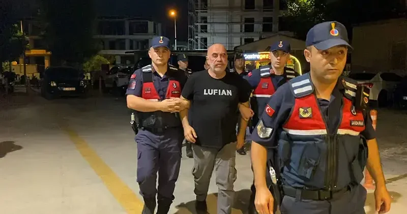 Bursa’daki uyuşturucu operasyonunda yönetmen Ezel Akay ve kardeşi gözaltına alındı