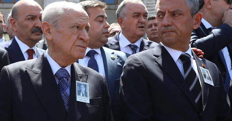 Özgür Özel cephesinden Bahçeli nin teklifine jet yanıt