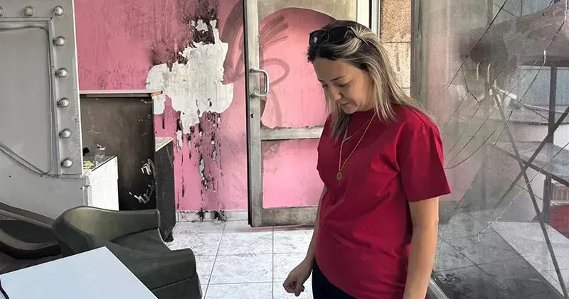 Dükkanı ve otomobili yakılan Esra: Karakolda da tehdit etti, korkuyorum