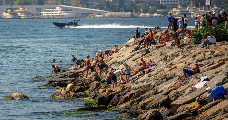Kış geri geliyor! İstanbul un 3 ilçesinde denize girmek yasaklandı