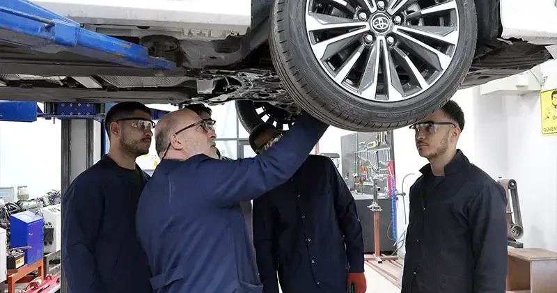 YÖK, işletmede mesleki eğitim modelini hayata geçiriyor