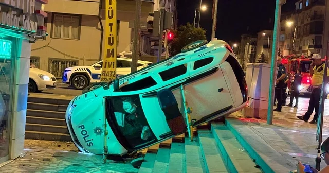Otomobille çarpışan polis aracı yan yattı: 2 si bekçi 3 yaralı Kayseri Haberleri Habertürk Yerel Haberler