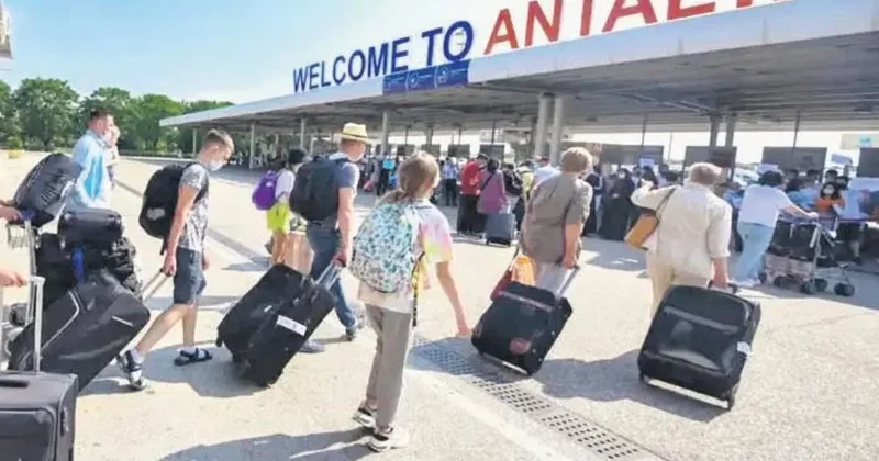 Antalya ya gelen turist sayısı 10 milyonu aştı