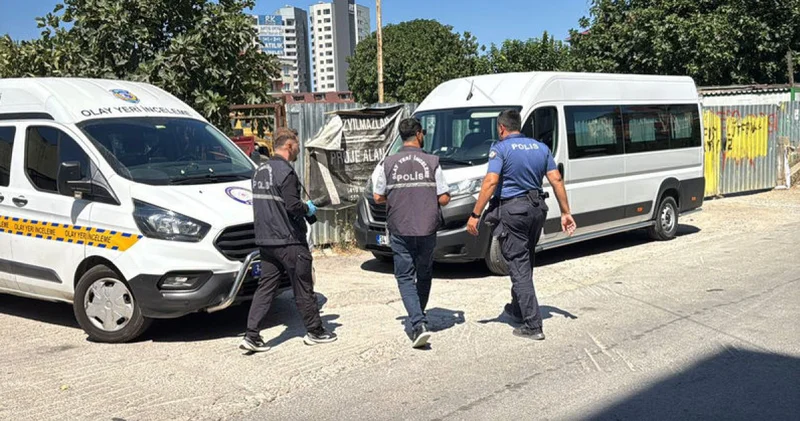 Üzerlerine çelik çatı düştü! Son dakika haberleri