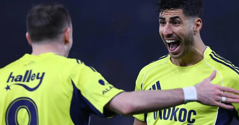 Fenerbahçe ye kritik maçlar öncesi iki kötü haber birden