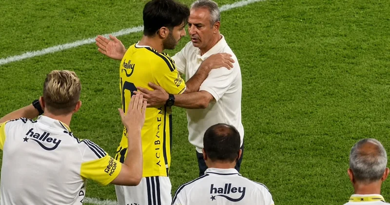 İsmail Kartal sarılmak istedi: Kadıköy de geceye damga vuran kare Sözcü Gazetesi