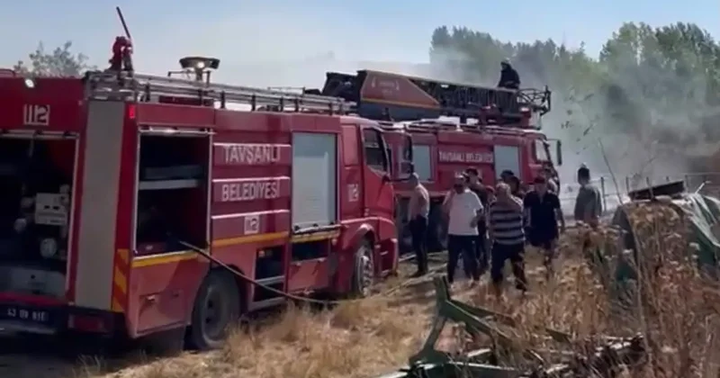 Kütahya da yangında 400 balya saman kül oldu