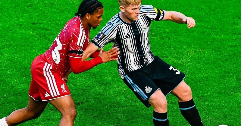 Salah sız Liverpool ilk maçında puanı 90+9 da kurtardı